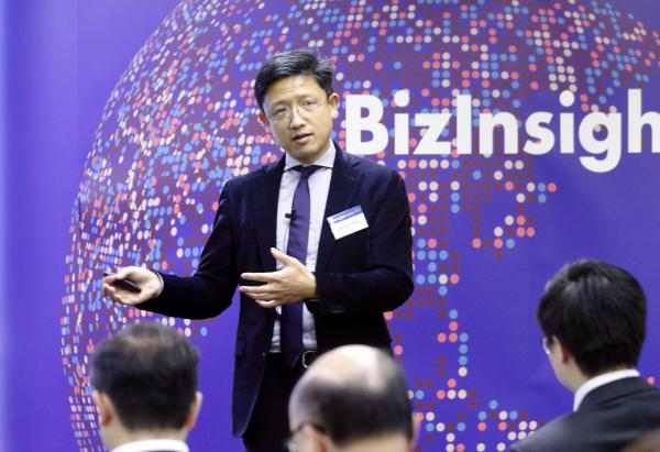 Michael Zhang, professor at HKUST Business School
